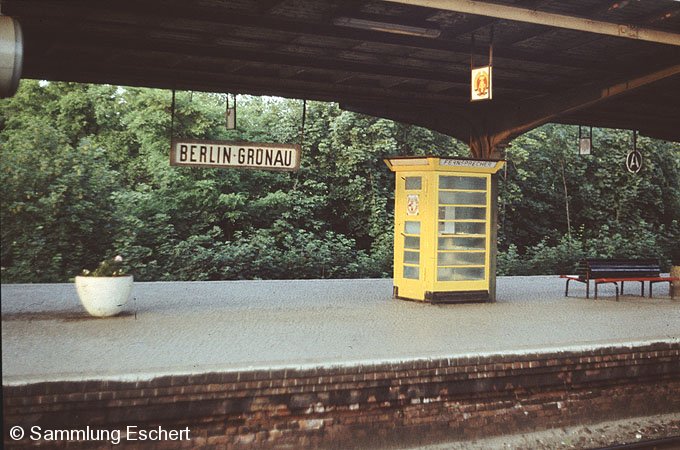 Bild: Bahnsteigansicht 1981