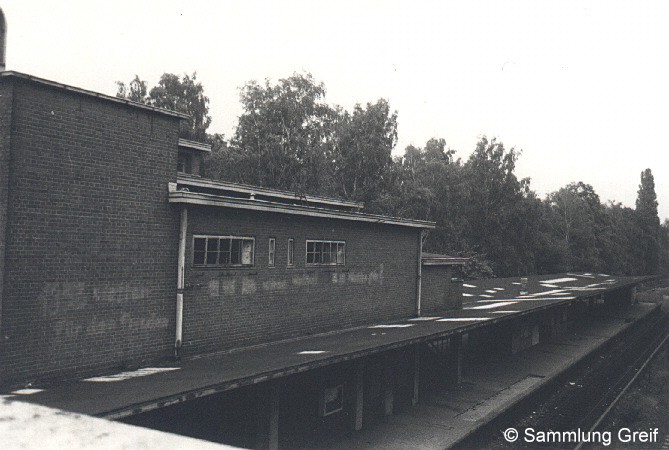 Bild: stillgelegter Bahnhof