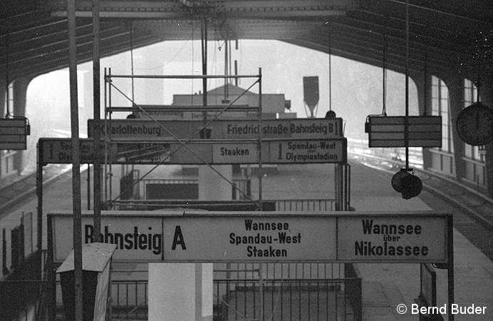 Bild: Zugziele auf Ringbahnsteig