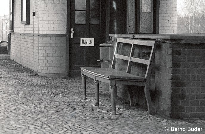 Bild: Bahnsteigbank