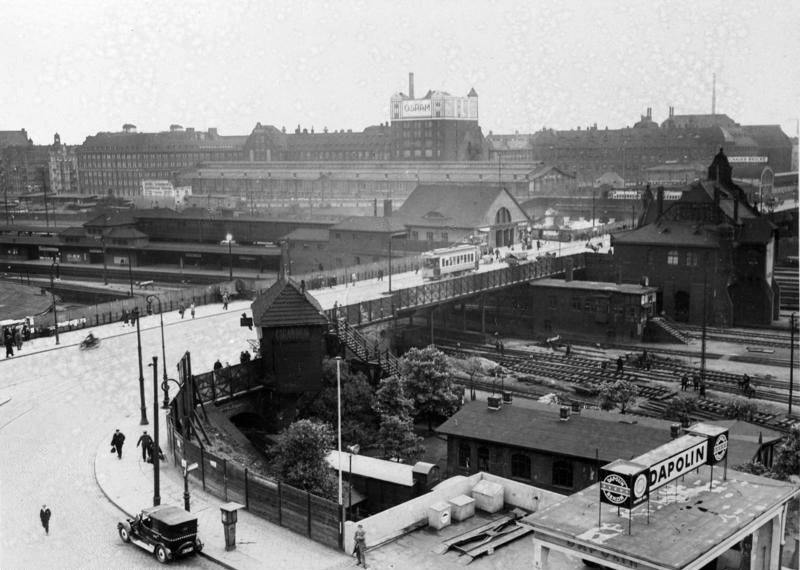 Bild: Bahnhofsansicht 1930
