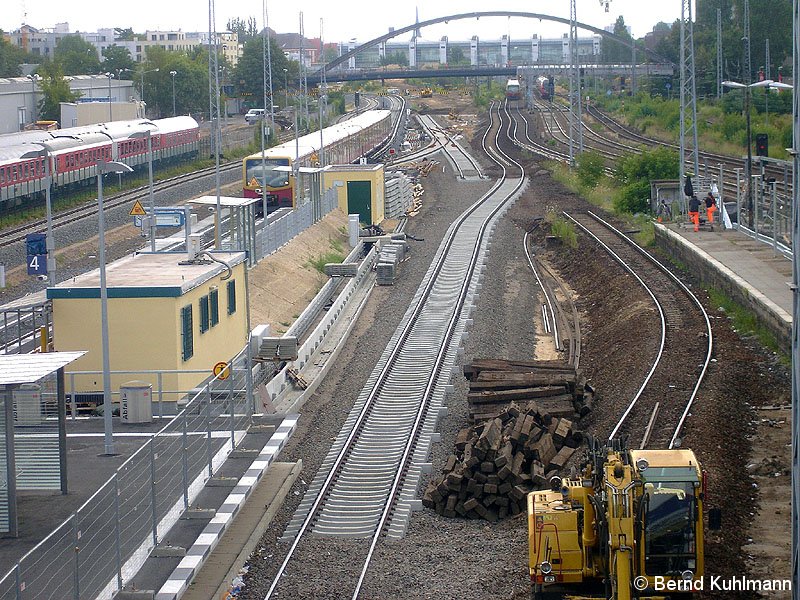 Bild: Neubau der Bahnsteige 2013