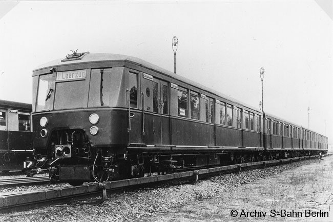 ET 125 001