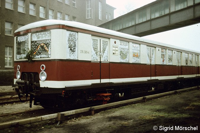 Bild: Weihnachtszug DR 1984 - 1