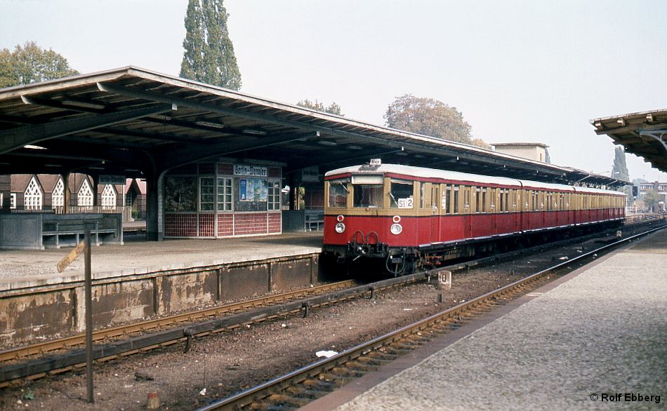 Bild: Zug in Wannsee 1