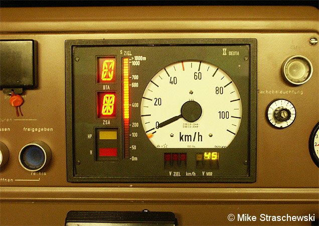 Bild: Tachometer BR 480