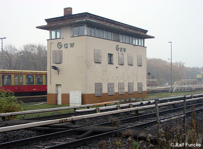 Bild: stillgelegtes Stellwerk
