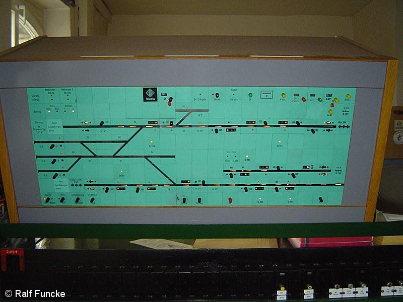 Bild: Stellwerk B3 - Gleisfreimeldetafel
